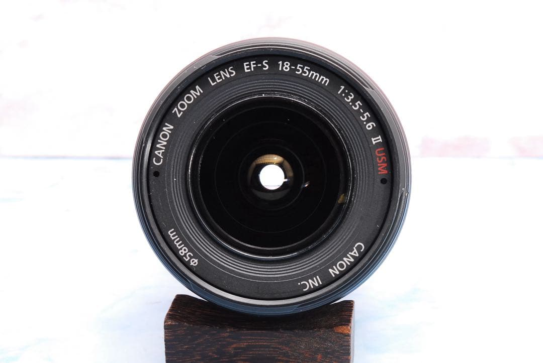 Canon Kiss X7◎一眼レフカメラ◎小型＆軽量で持ち運びラクラク♪