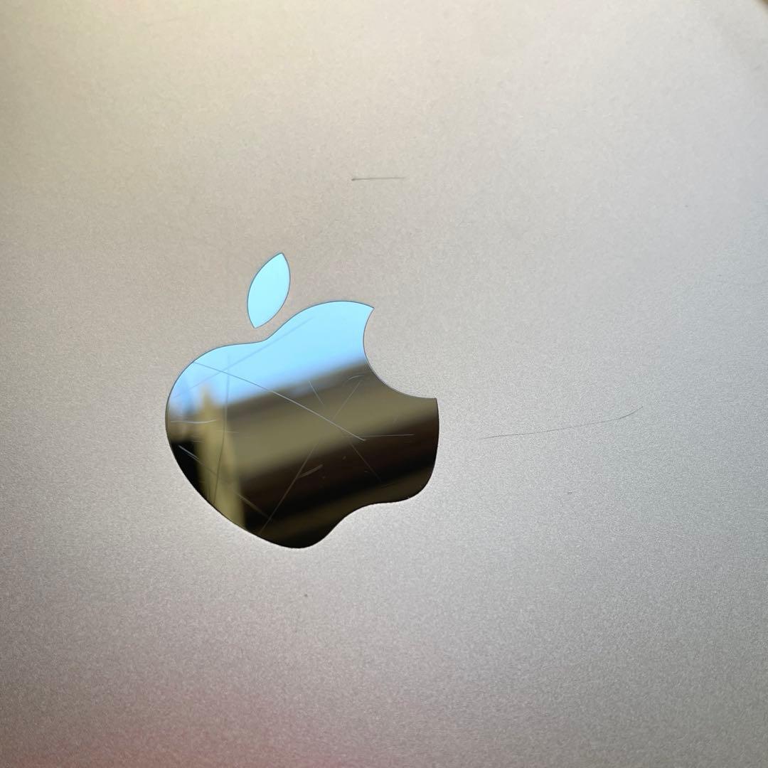 iPad 第6世代　A1893　Wi-Fiモデル　シルバー　32GB 美品　#5