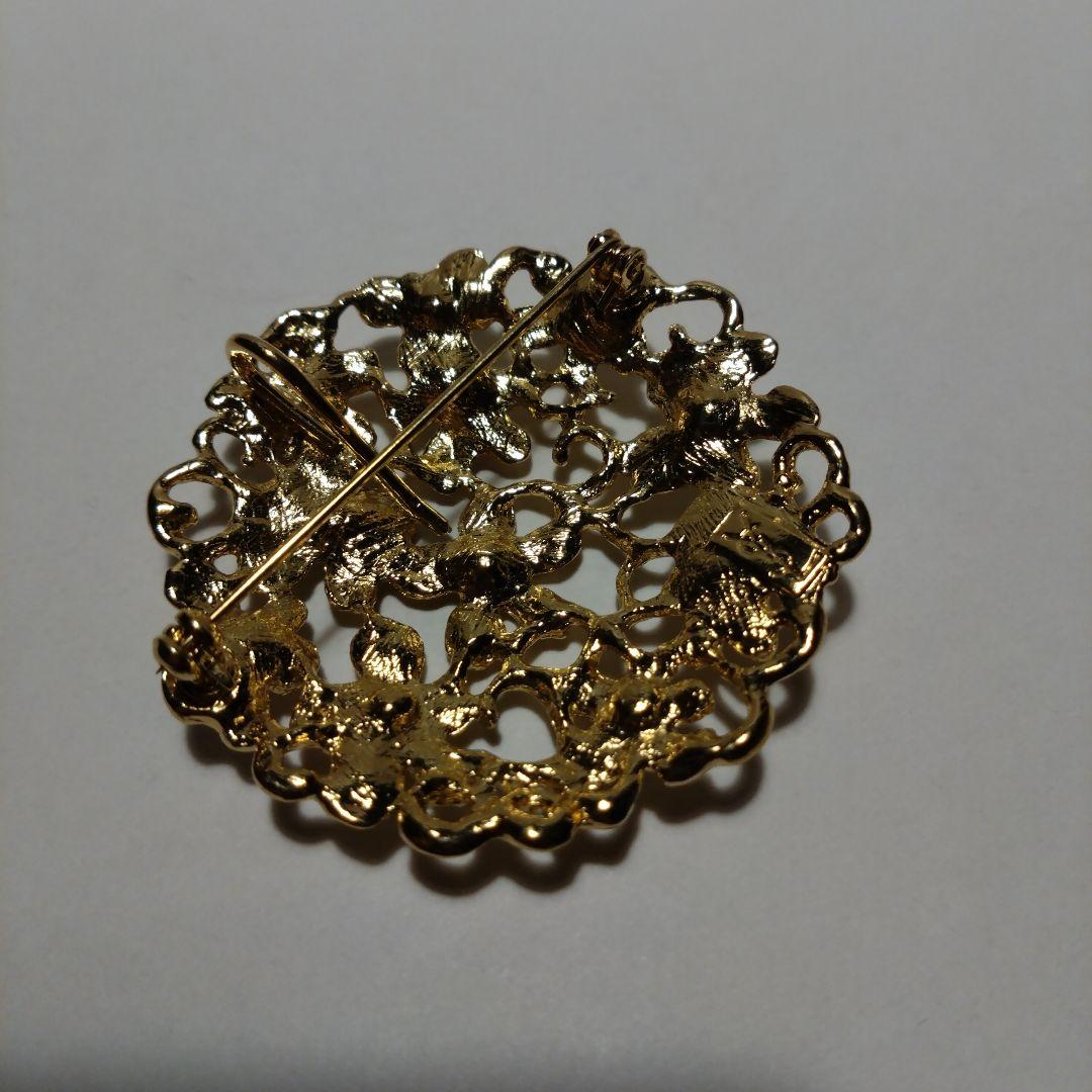 YVES SAINT LAURENT　イヴサンローラン　ヴィンテージ　ブローチ