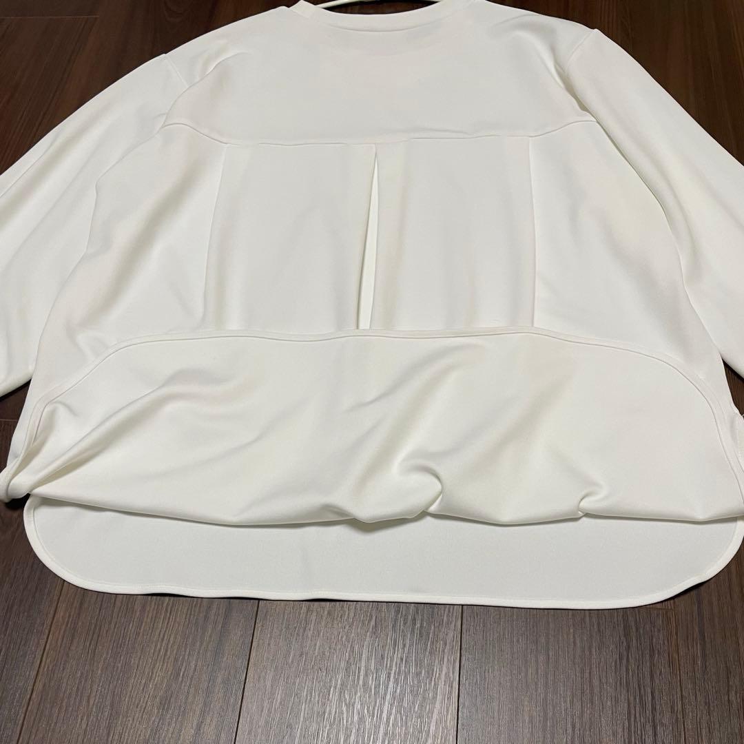 美品★ BEARDSLEY ビアズリー Tブラウス ホワイト