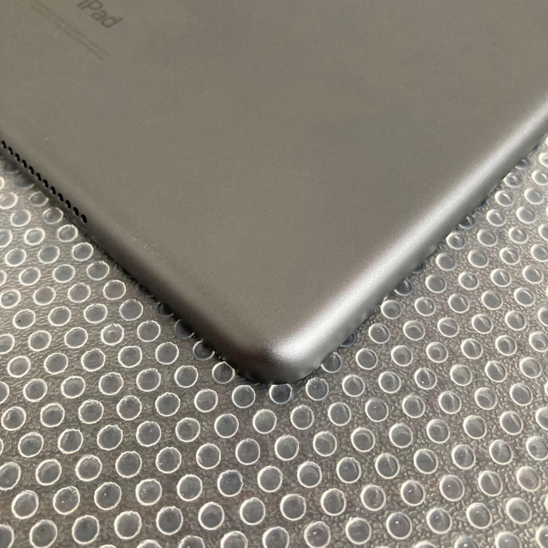 2979【早い者勝ち】電池良好☆iPad7 第7世代 32GB WIFIモデル☆