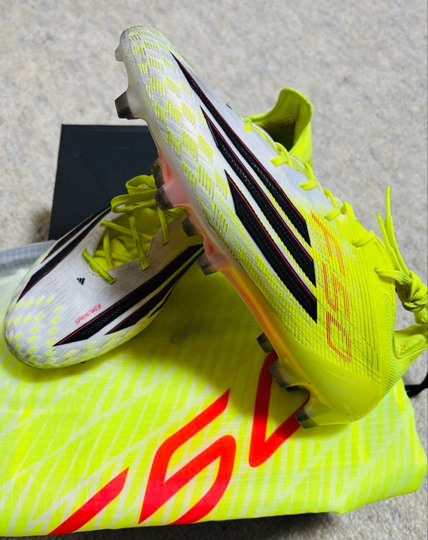 シューズ F50 25cm FG