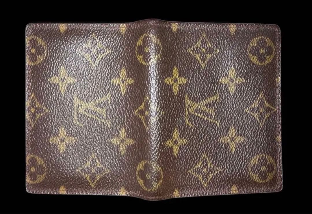 cocoルイヴィトンLOUISVUITTONジャポンサンガプールパスケース