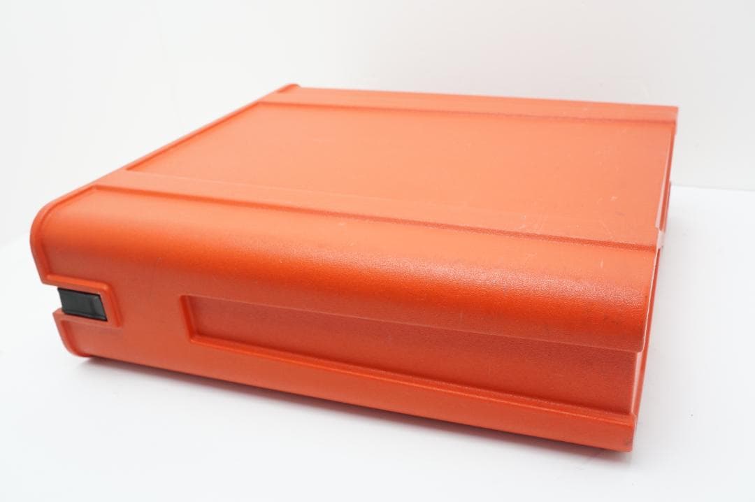 動作品　Olivetti Valentine タイプライター　未使用リボン付