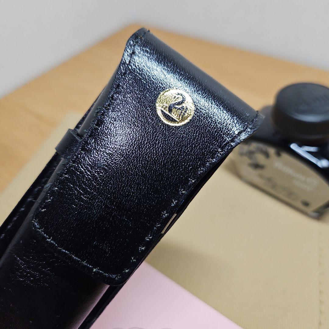 PELIKAN ペリカン F刻印 ペン・万年筆 樹脂系素材 ブラック ケース付き