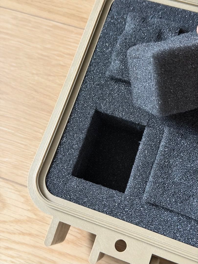 【フォーム付き】PELICAN 1170 デザートタン ペリカンケース収納box