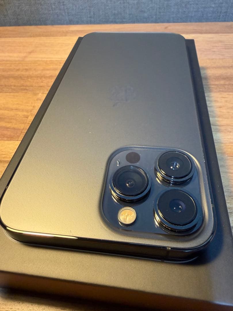 Apple iPhone 13 Pro Max グラファイト 本体
