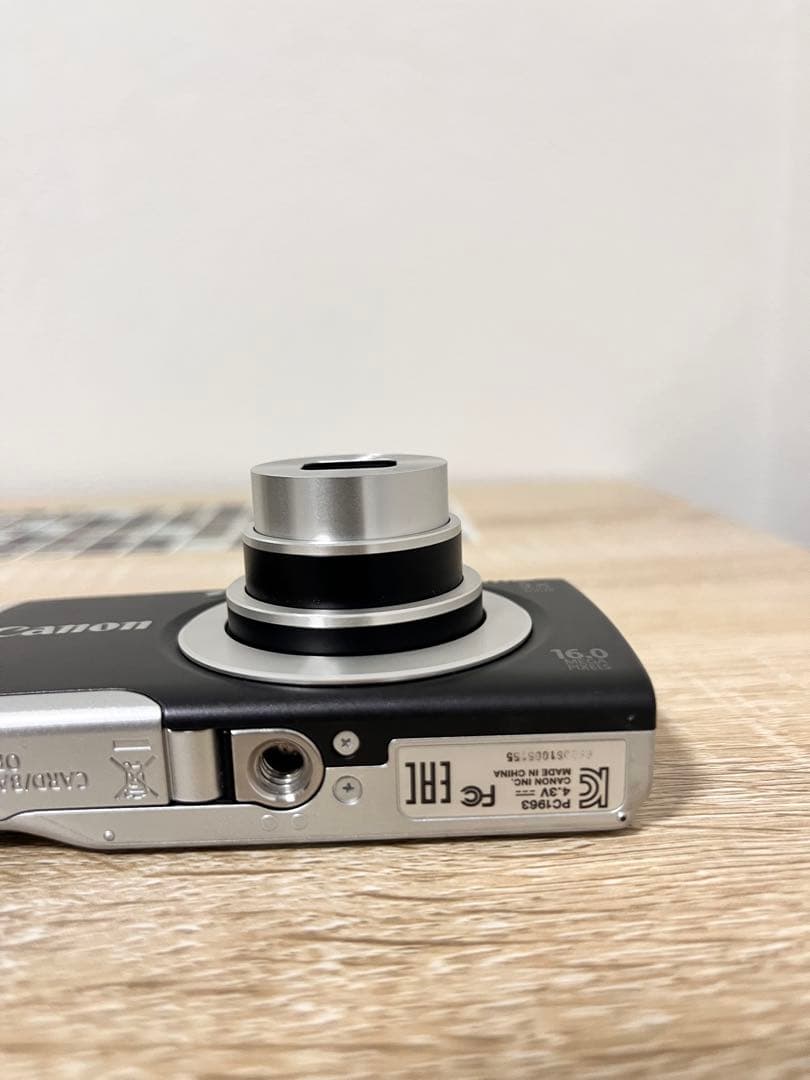 Canon PowerShot A2500 デジカメ　コンパクトデジタルカメラ