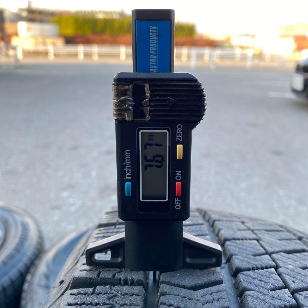 中古バリ溝ブリヂストンスタッドレスセット195/65R15 セレナ