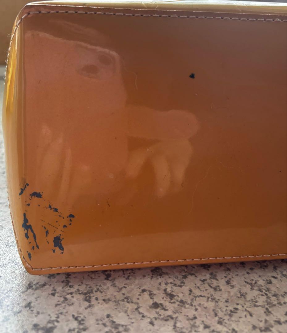 Louis Vuitton ベージュ　 ヴェルニ　ハンドバッグ