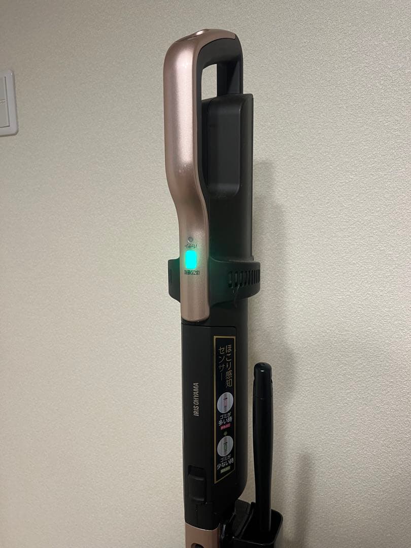 アイリスオーヤマ 極細軽量スティッククリーナー SBD-F2P 2021年製