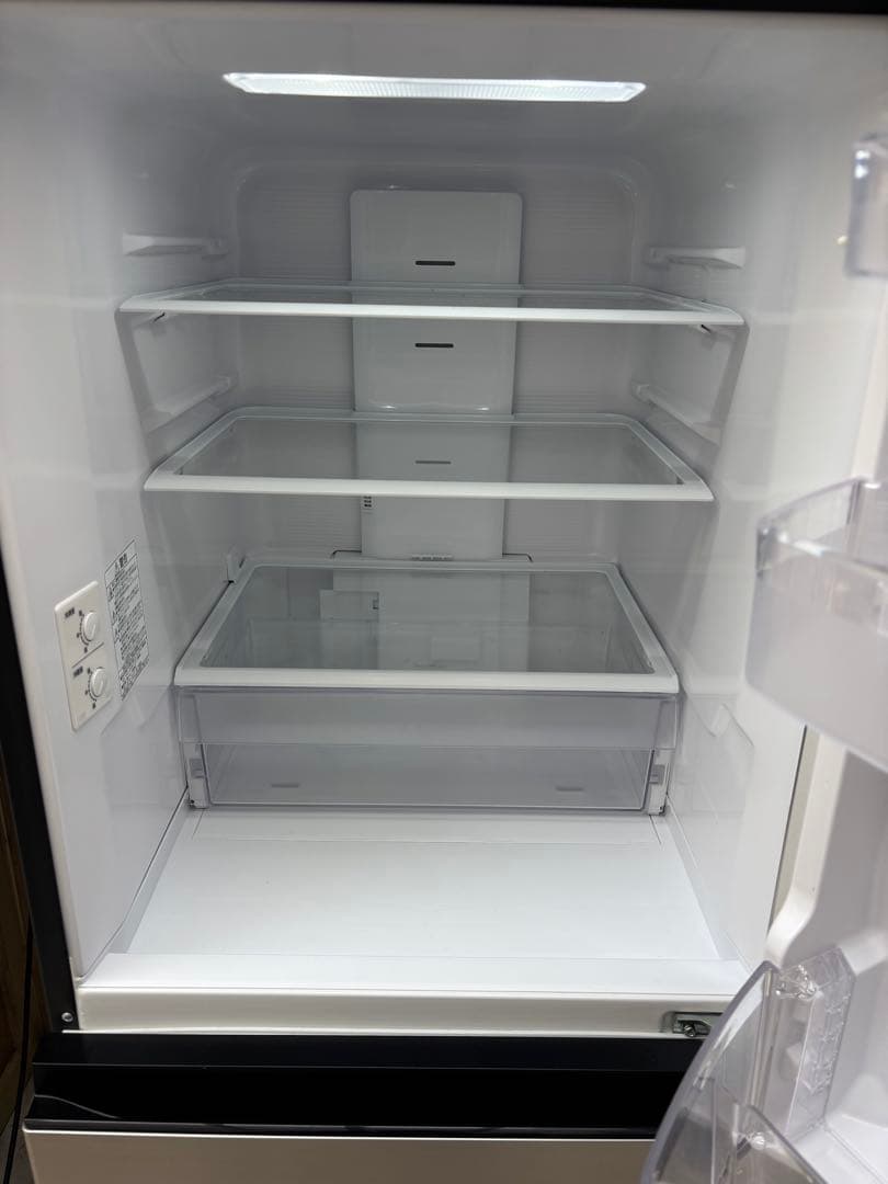 HITACHI 冷蔵庫 R-27SV 266L 2022年製