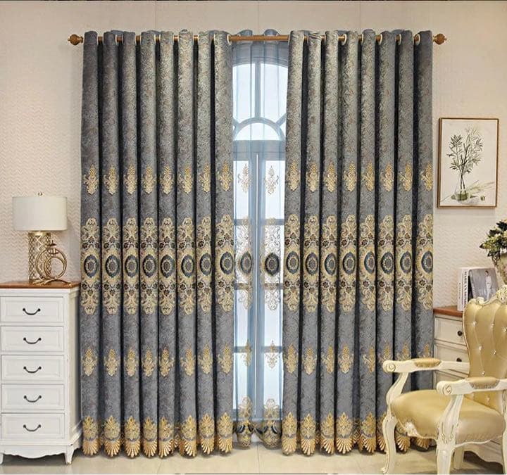 4）106番-刺繍入れ高級カーテン 紺色