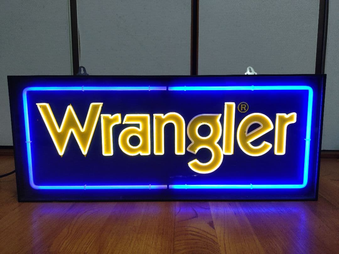 Wrangler ネオンサイン　NEON 看板　非売品　ネオン管　入手困難