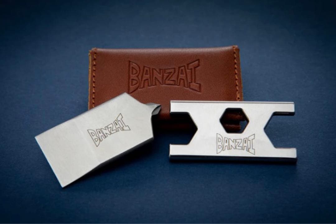 ドイツ発　BANZAI ARTIST EDITION #4 ゴールド　50台限定