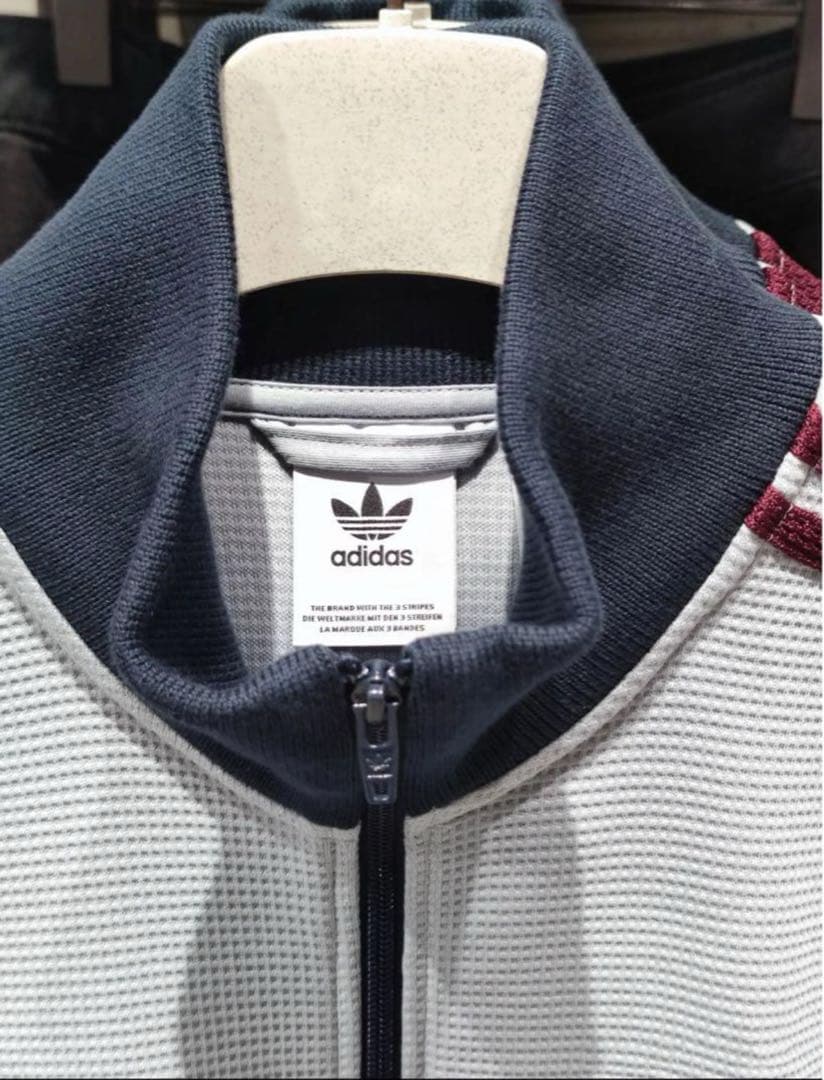 日本未発売2XL Adidas 長袖ジャケット シルバーグレー KB8953