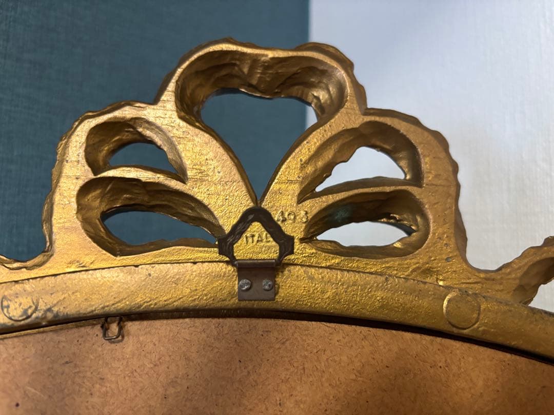 金運を呼ぶ⭐︎クラシック金色楕円形ミラー