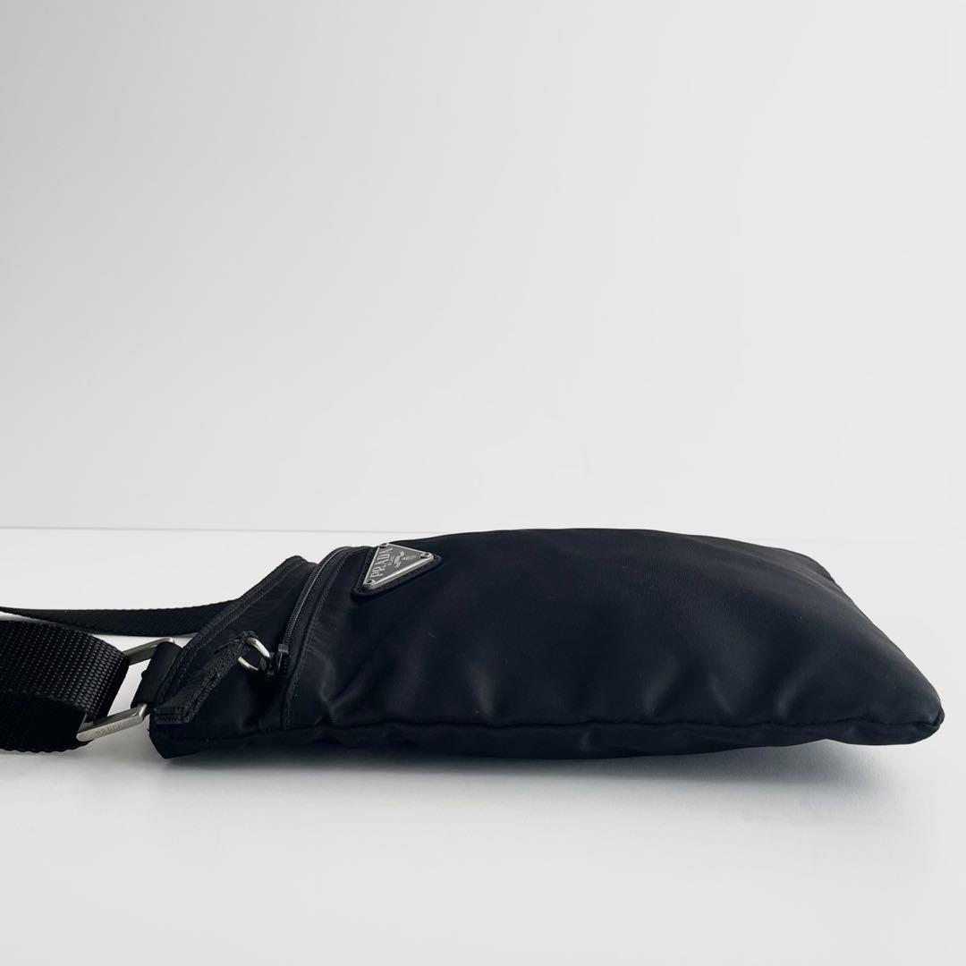 【訳あり極美品】PRADA プラダ ショルダーバッグ サコッシュ ナイロン 黒