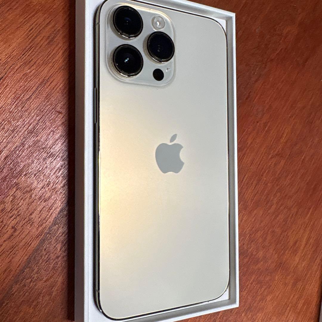 iPhone14 proMax SIMフリー