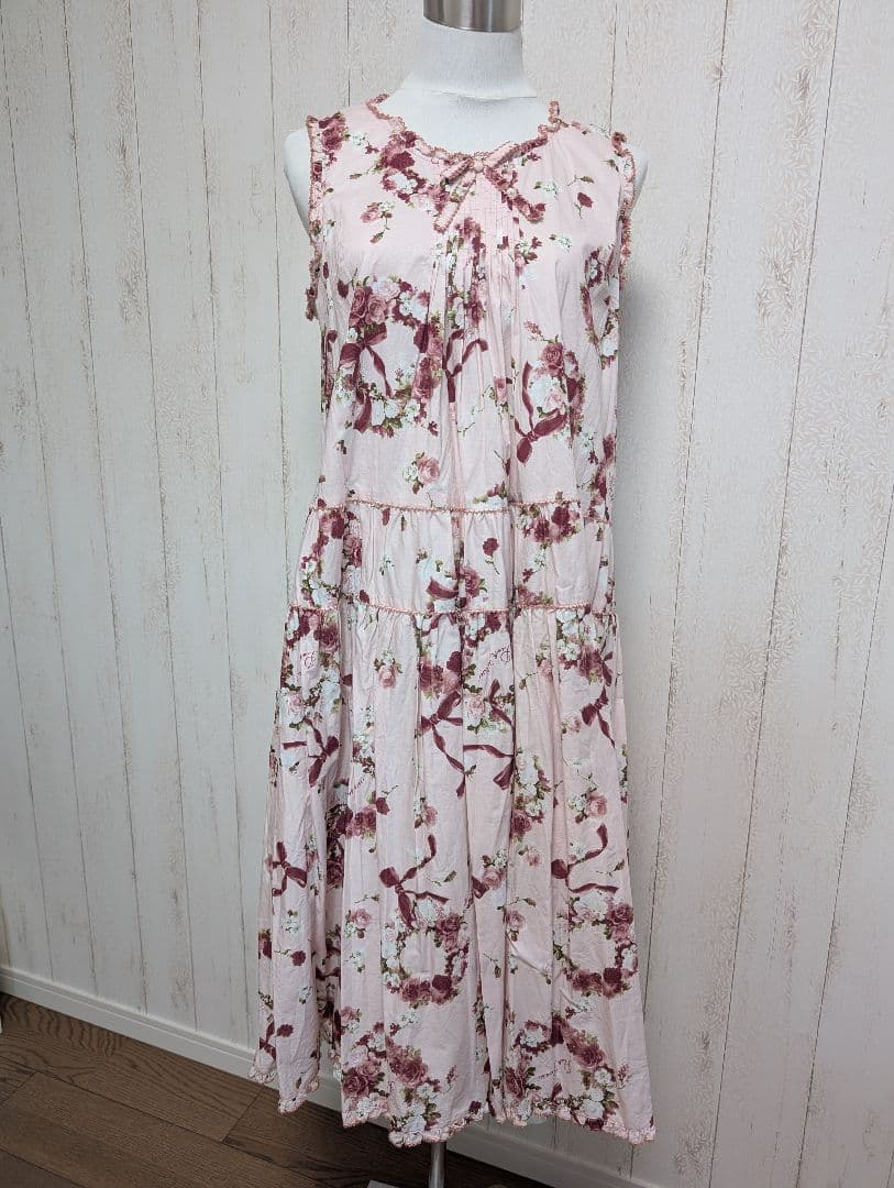 (未使用品タグ付き)ピンクハウス　ブーケとうさぎのミディワンピース