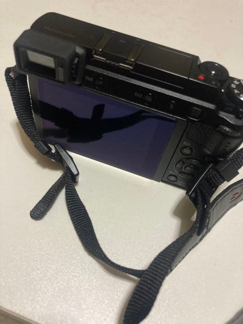 美品　Panasonic LUMIX ミラーレス一眼 14-140mmレンズ付き