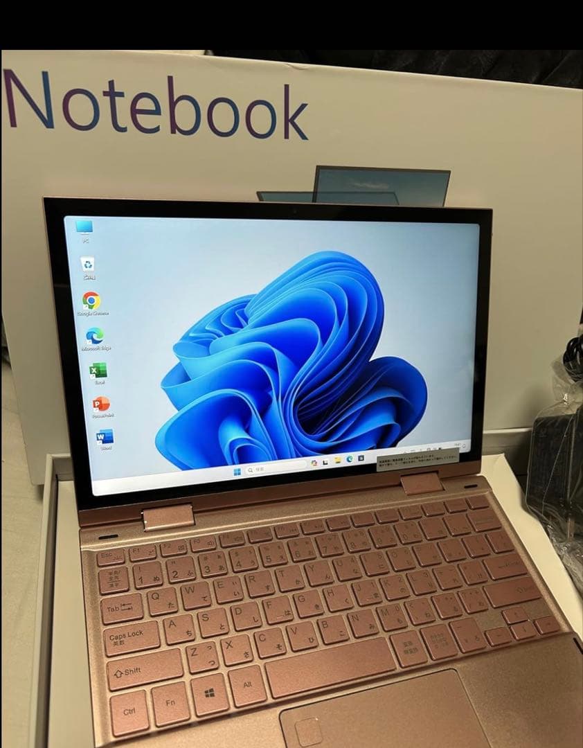 オールピンク　ノートPC 2way タッチパネル