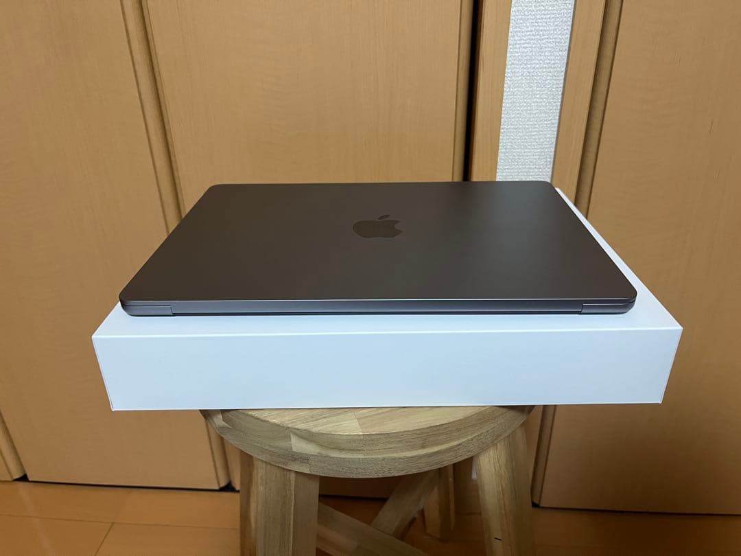 Apple MacBook Air m2 16GBモデル スペースグレー