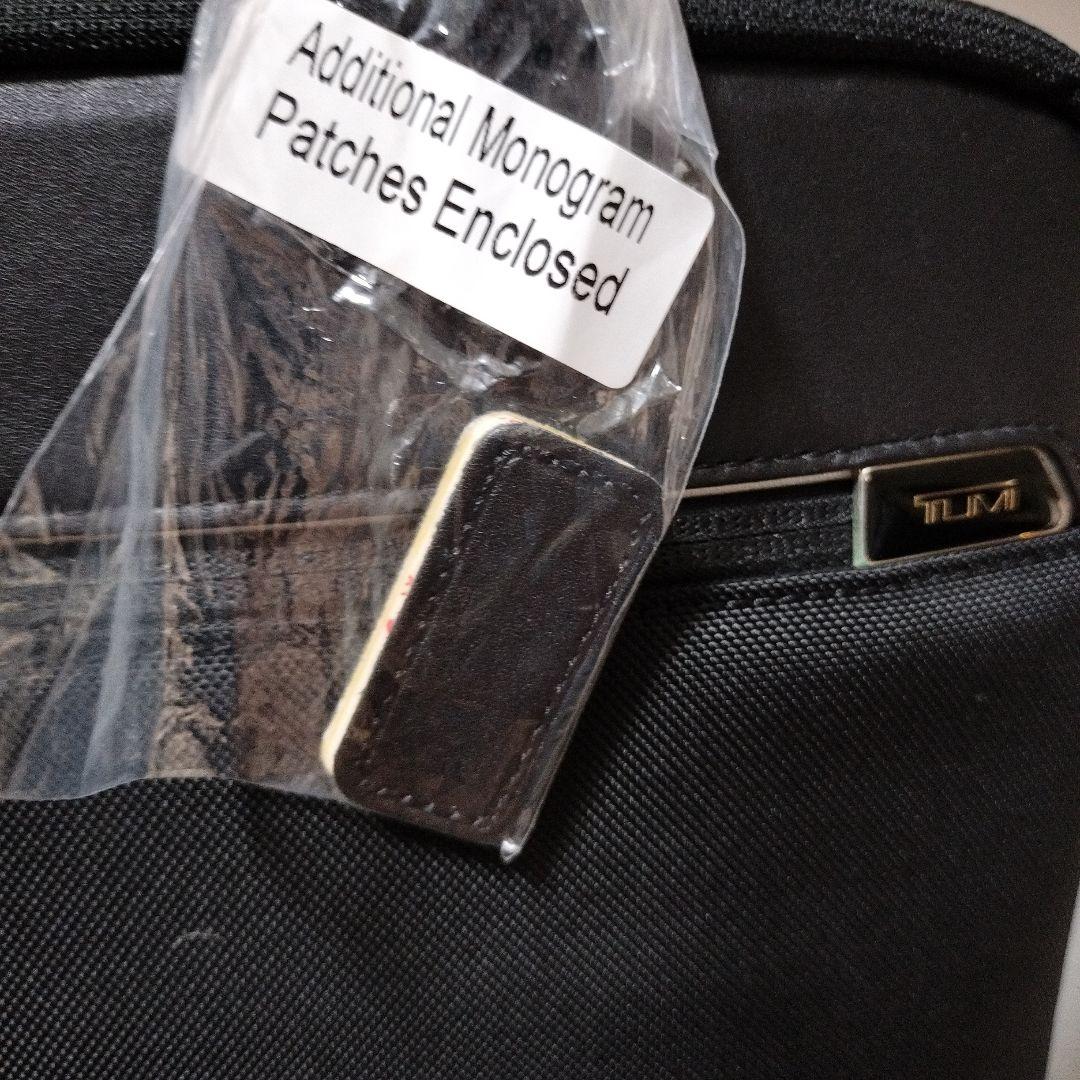 【新品】TUMI ショルダーバッグ　ブラック