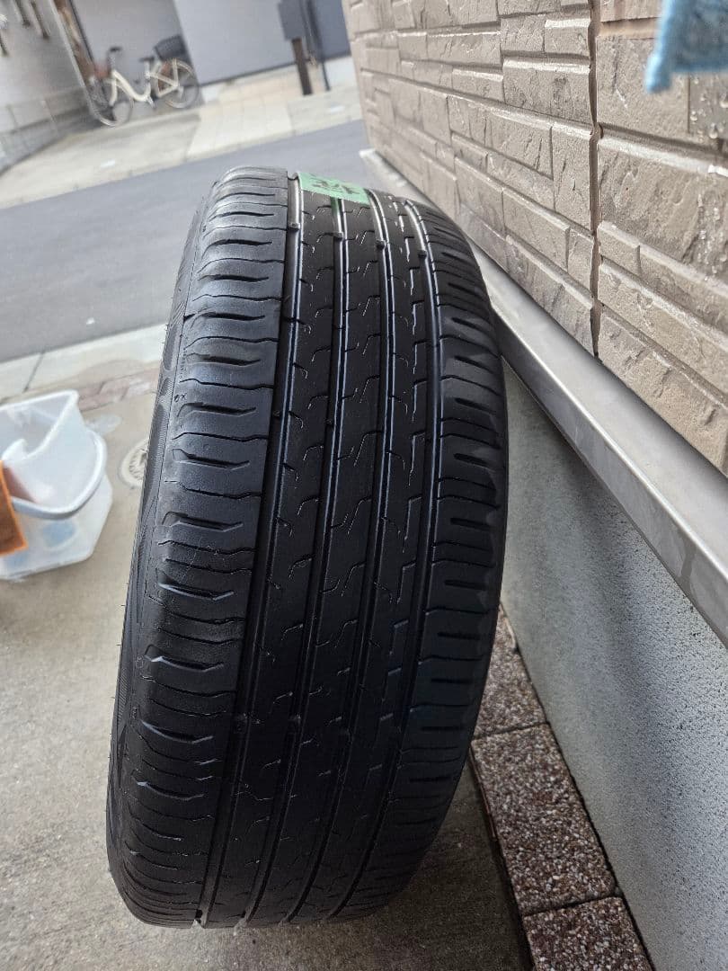 カングー3 純正タイヤ・ホイール 205/55/R17 コンチネンタル