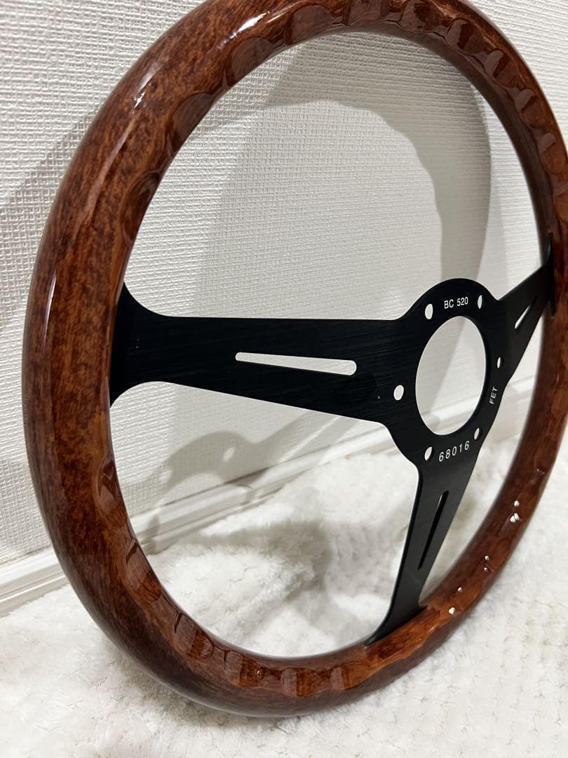 人気のカラー　ナルディ☆ ステアリング ハンドル 社外 新品 ホーン付