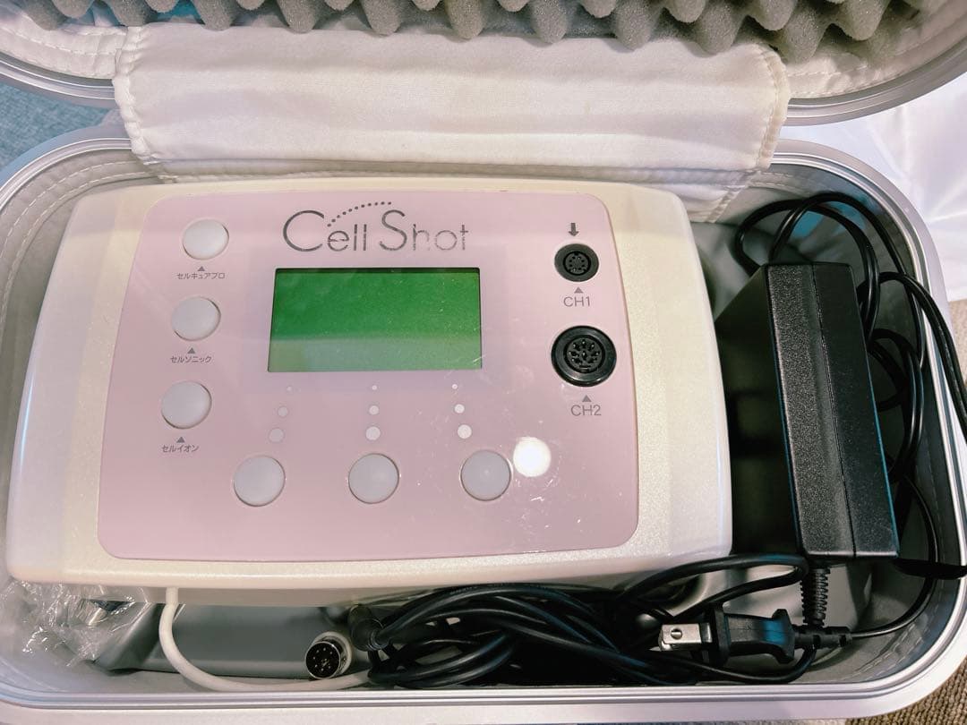 美顔器 Cell Shot セルキュア