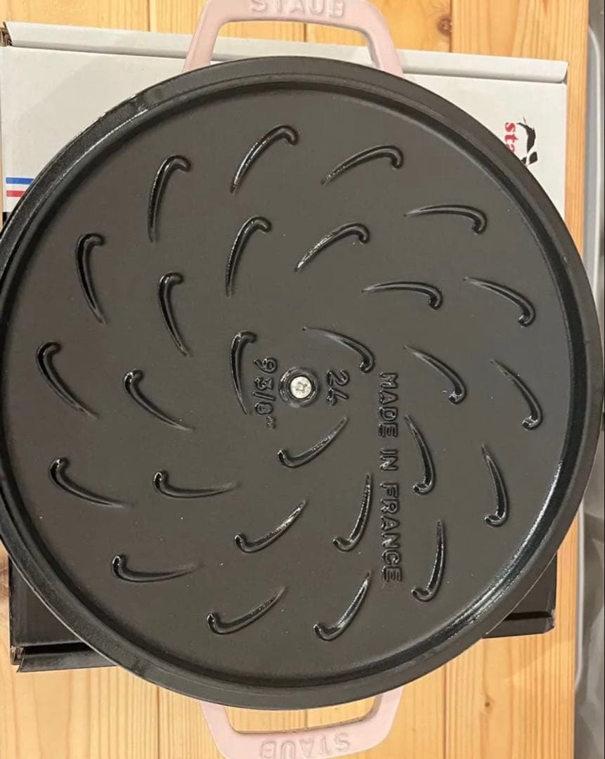 【新品】【正規店】staub ブレイザーソテーパン24cm　ソルベローズ