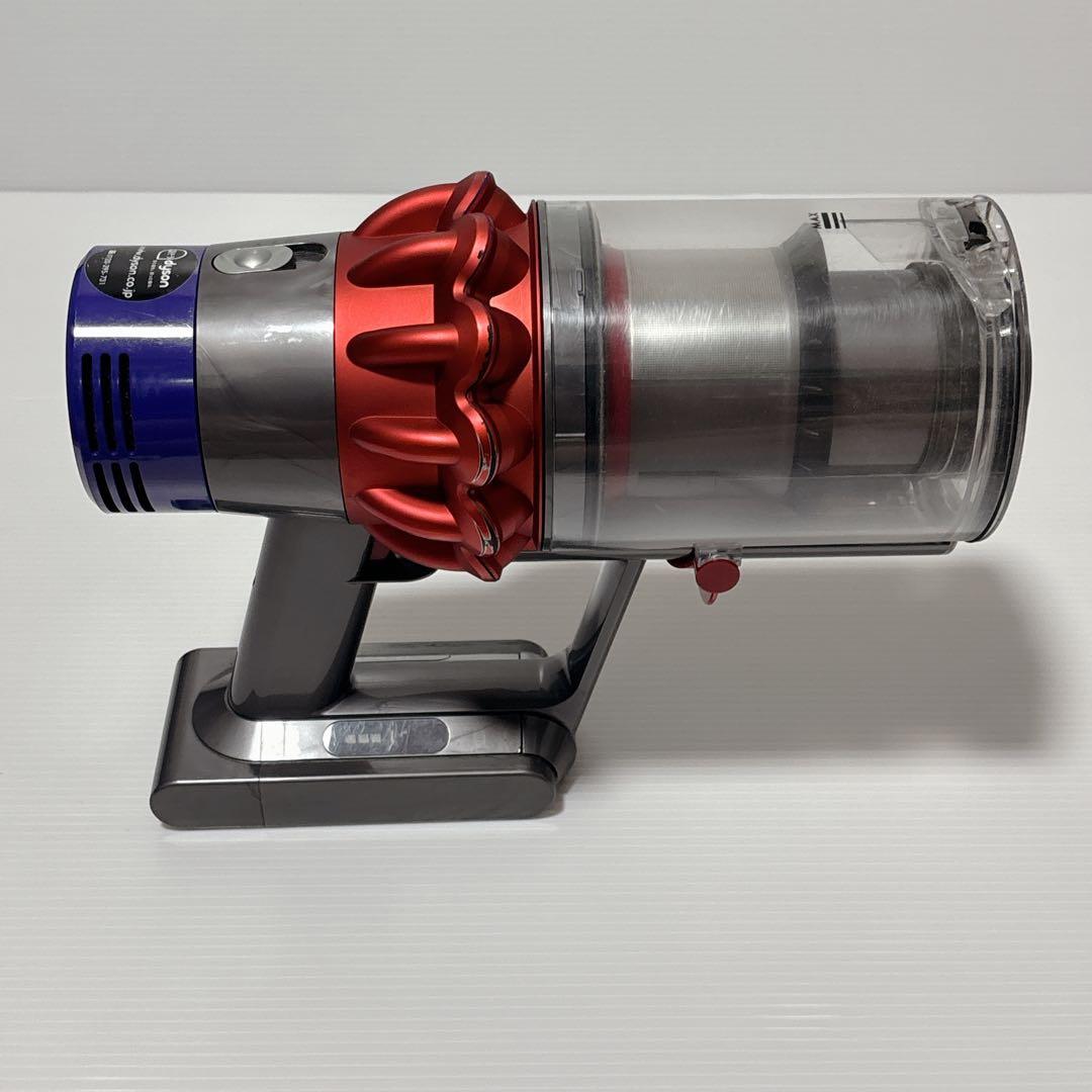 Dyson cyclone v10 fluffy+ コードレス掃除機 SV12