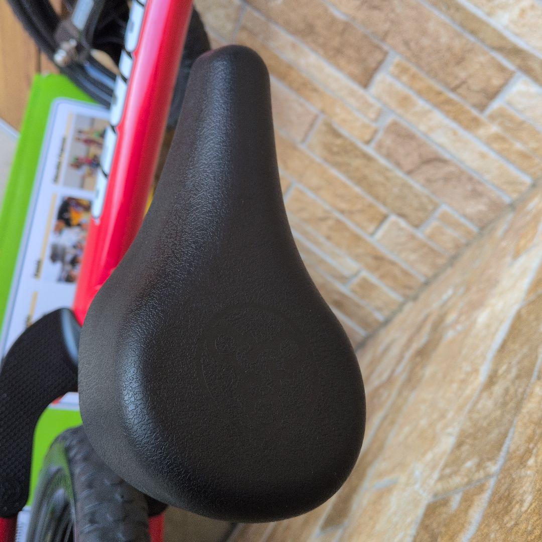 【プロテクター3点セット付】STRIDER ストライダー 12 Sport 赤