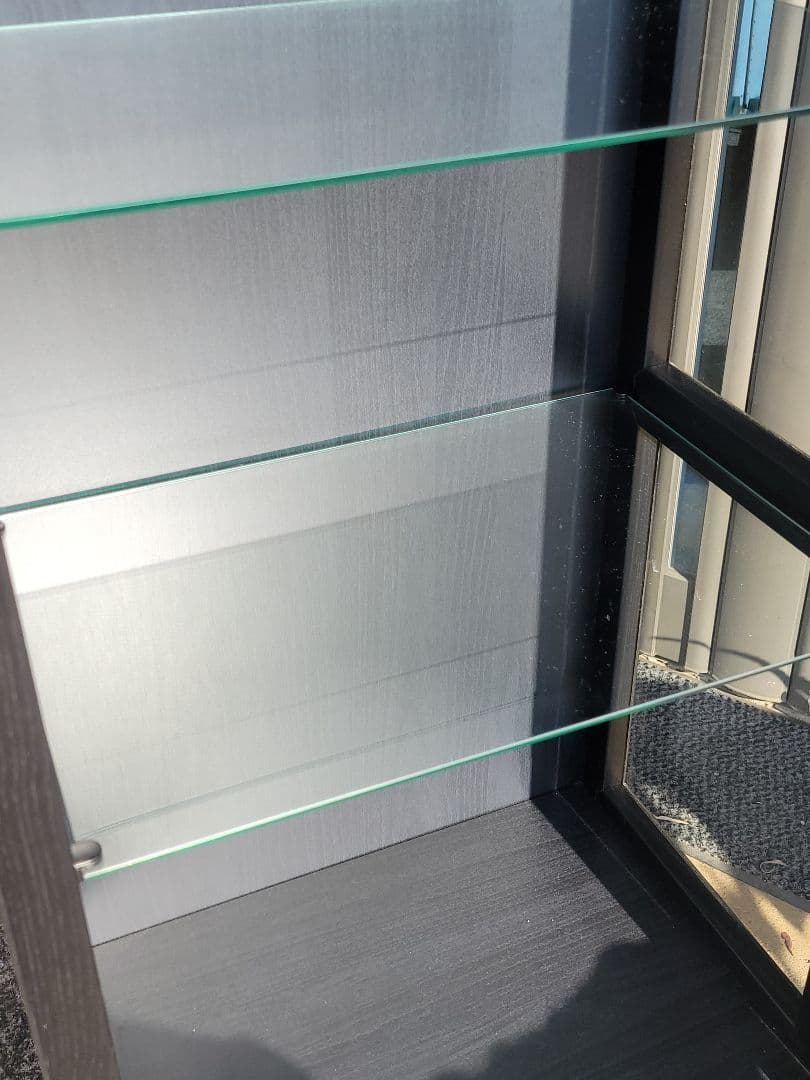 やっほーIKEA イケア ガラスキャビネット スリム コレクションケース