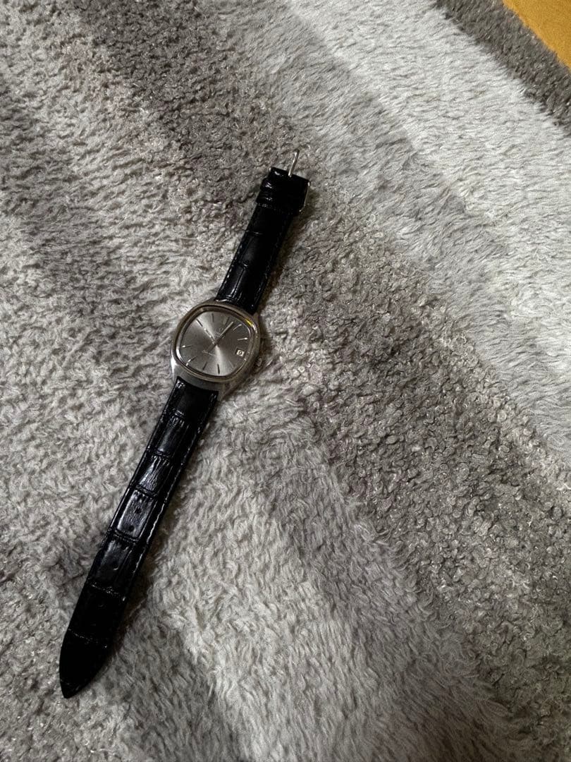 ぽ*け様 【美品】OMEGA seamaster クオーツ　グレー文字盤　スクリ