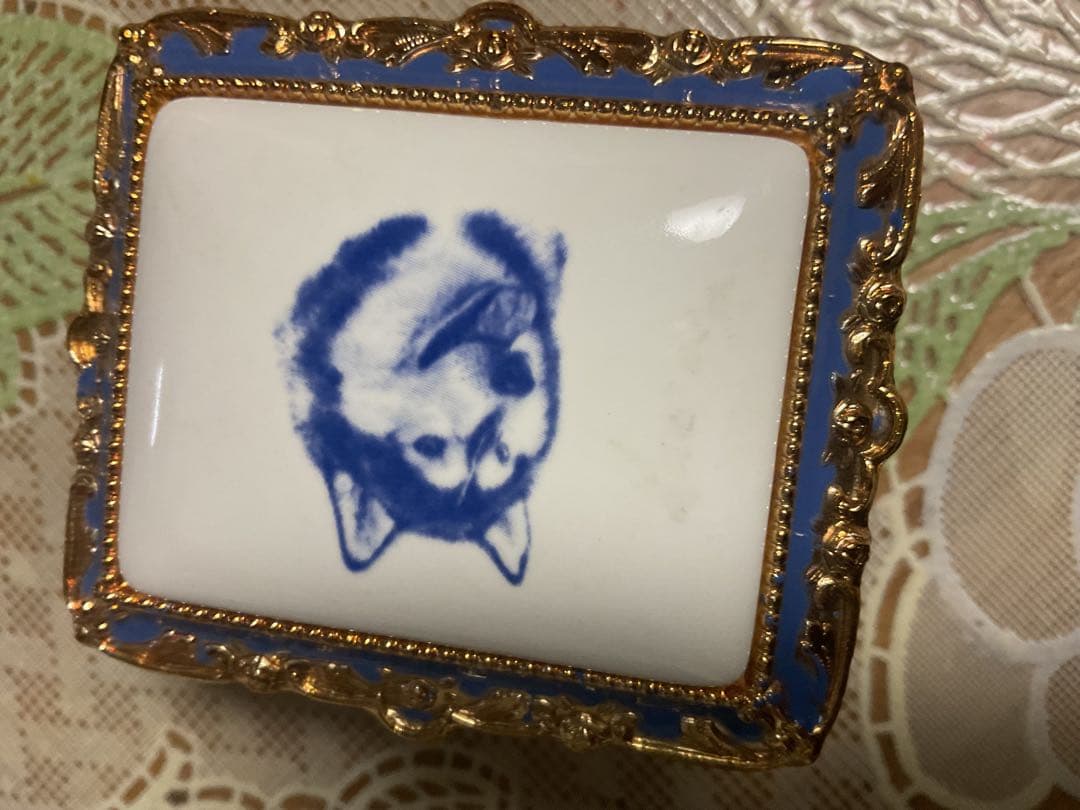 宝石箱　オルゴール　　愛のオルゴール　日本製