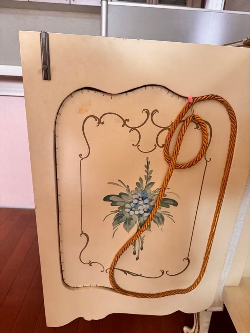 姫系アンティーク　特価　ロココ　高級イタリア　チェスト　タンス　シリック❓