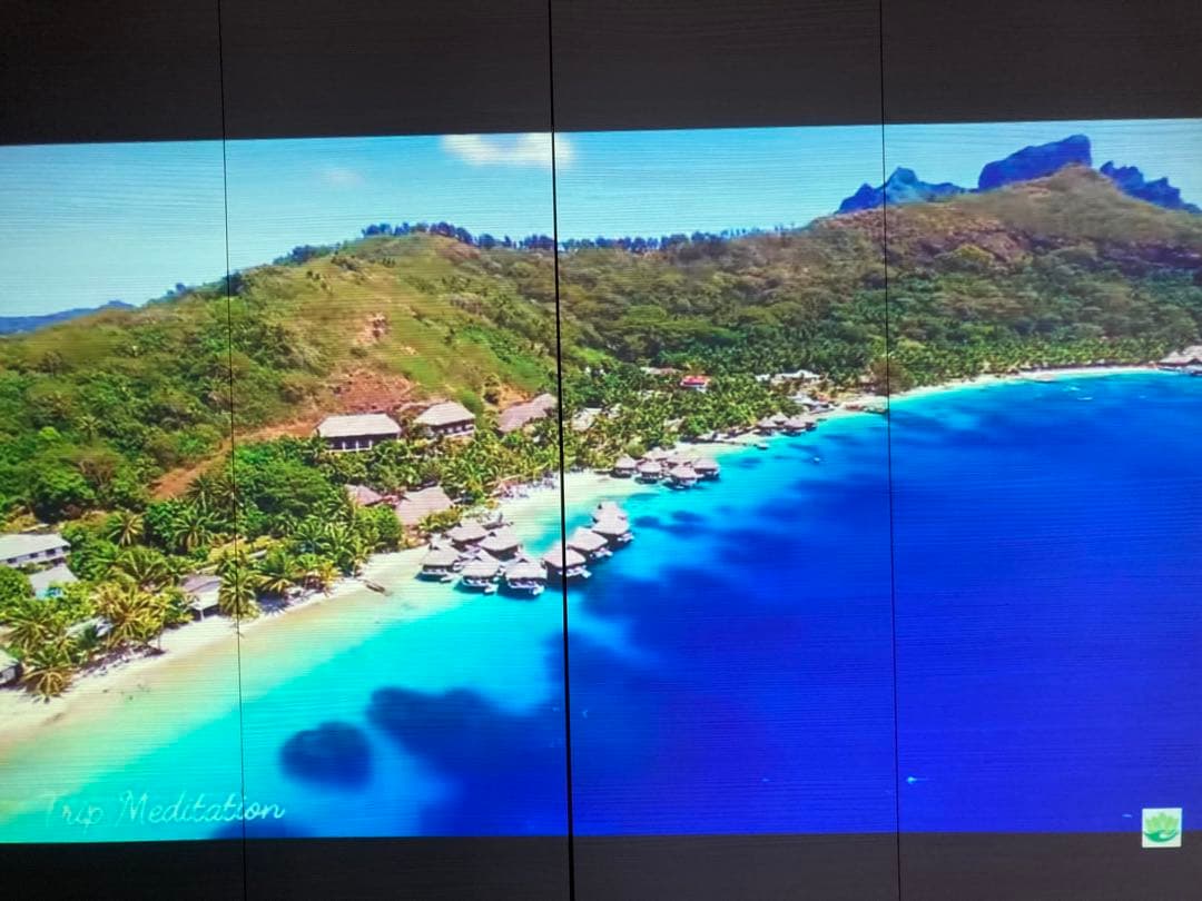 EPSON EB-1785W 映画鑑賞に最適！ スマホからワイヤレスで投写できる