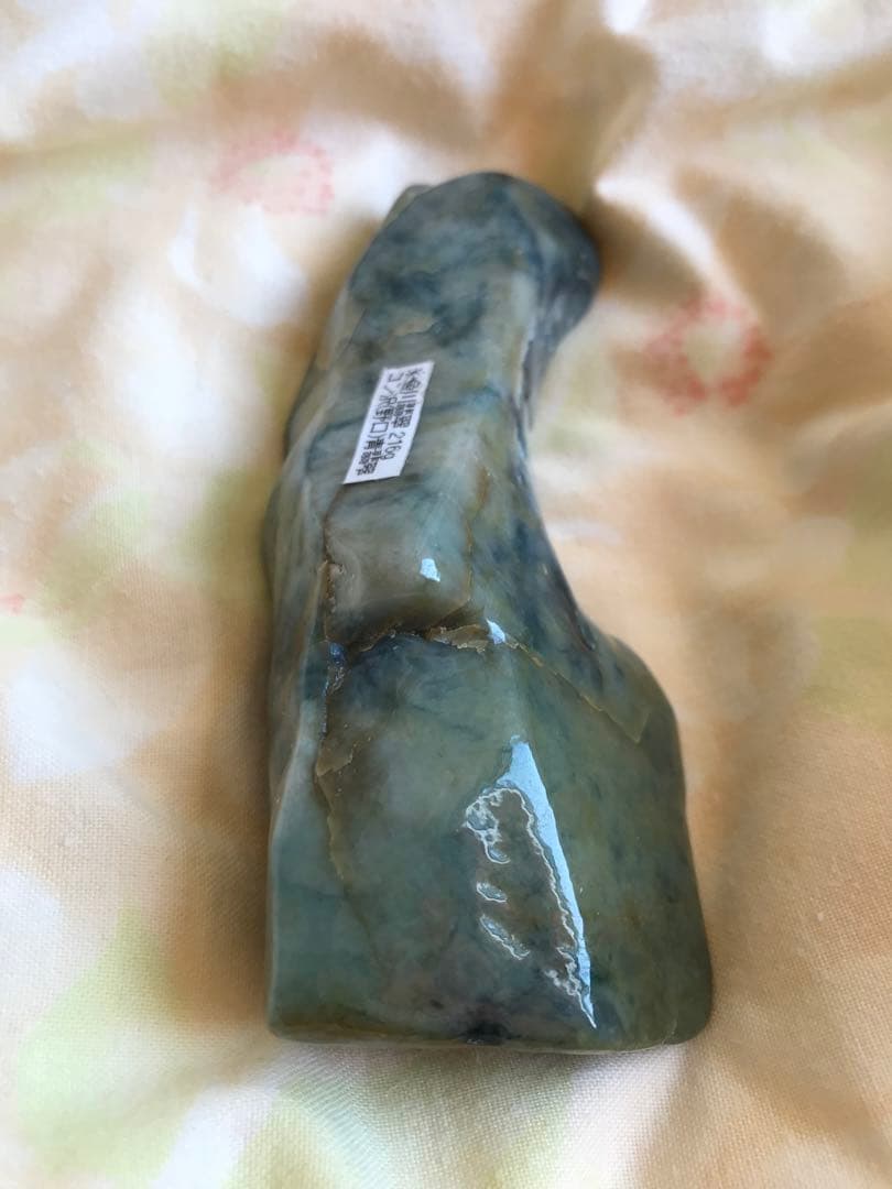 超希少糸魚川コン沢青翡翠タンブル216g