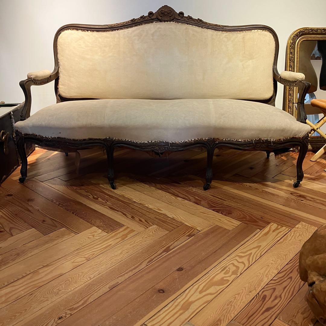 アンティークソファ　フランス　猫脚キャスター