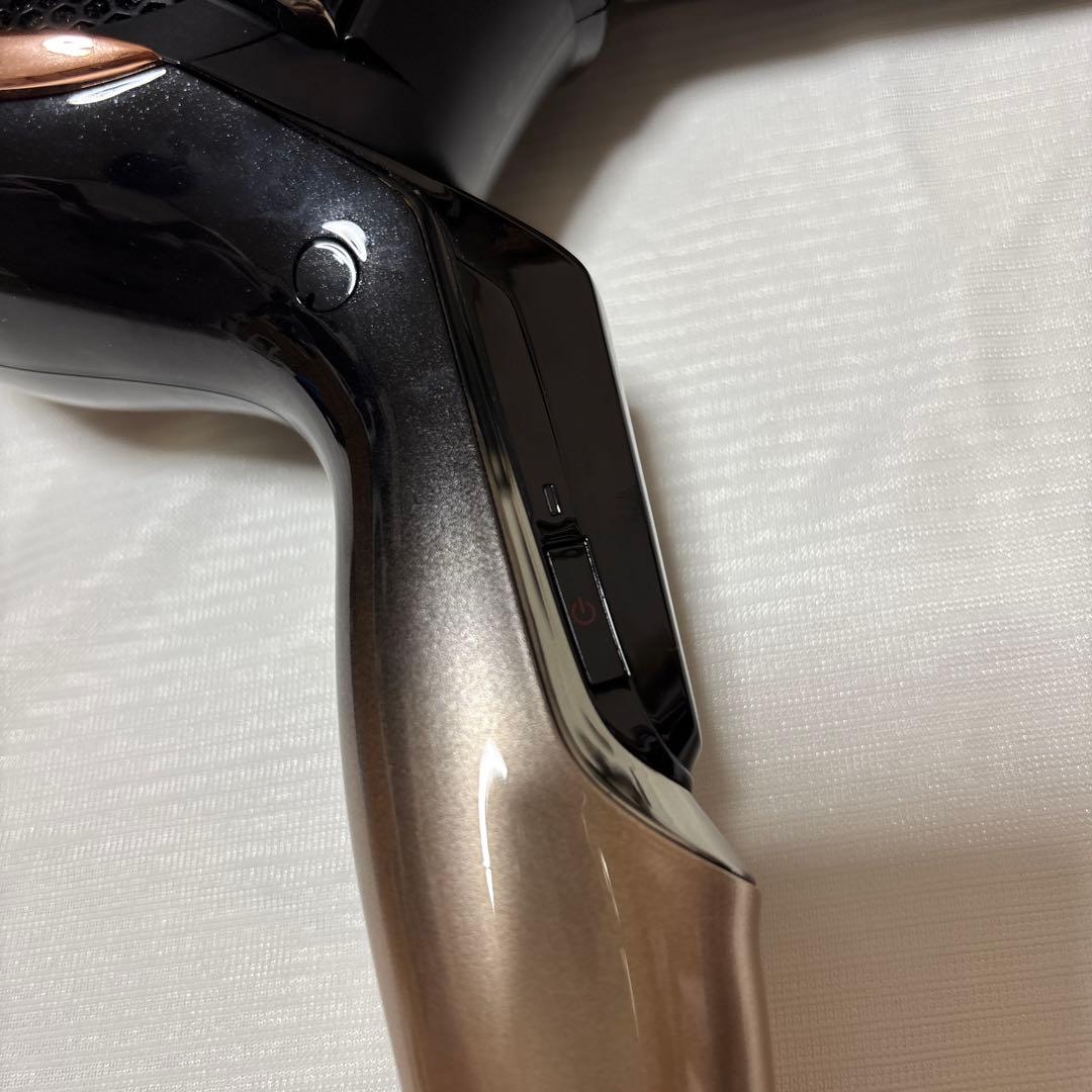 レプロナイザー 4D Plus ヘアドライヤー