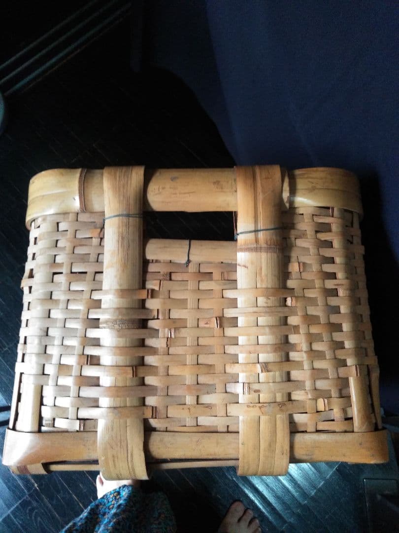 昭和レトロ　しっかり竹かご大型