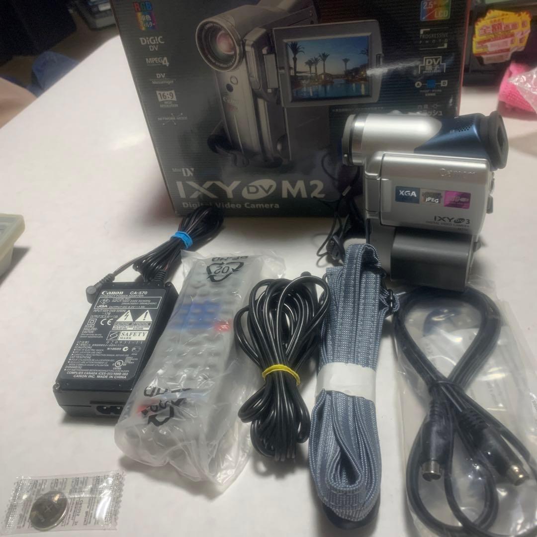 Canon  miniDVビデオカメラ　IXYdv3