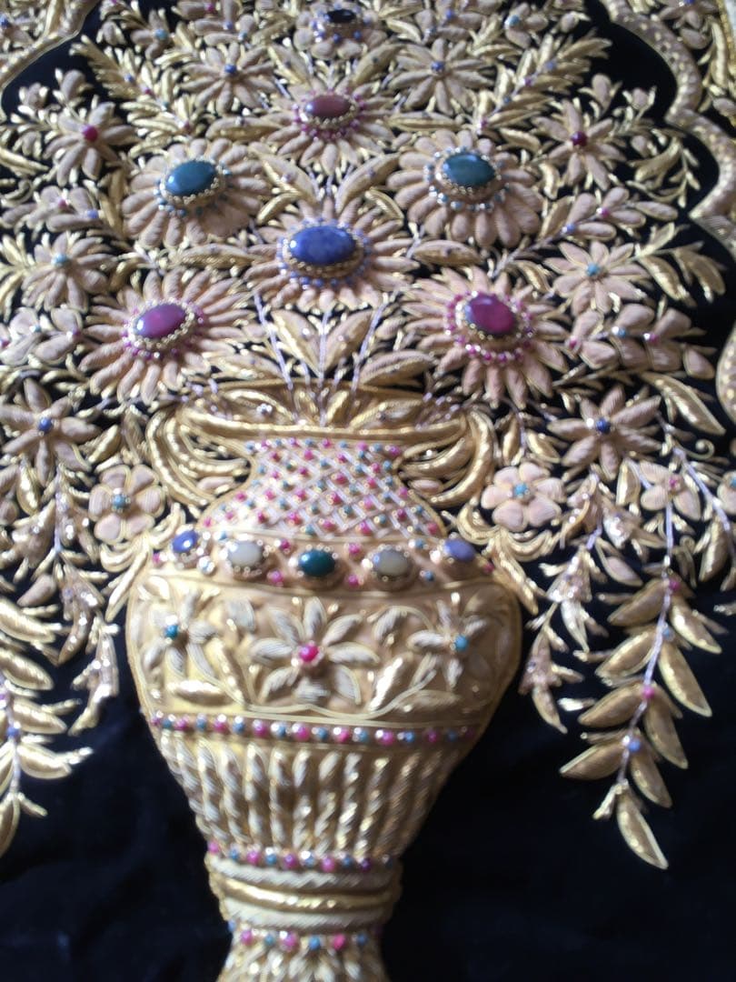 美品レア物タペストリー￼300個以上宝石と金糸刺繍絨毯 豪華一点物　ドバイ貴族