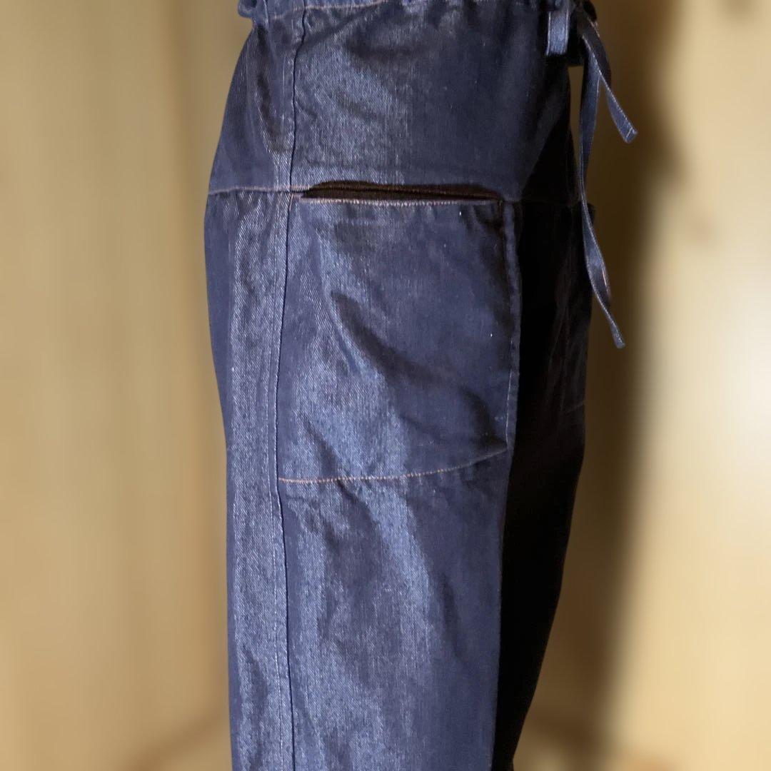 イッセイミヤケmeジーンズダークブルー ガウチョパンツ リボン付き