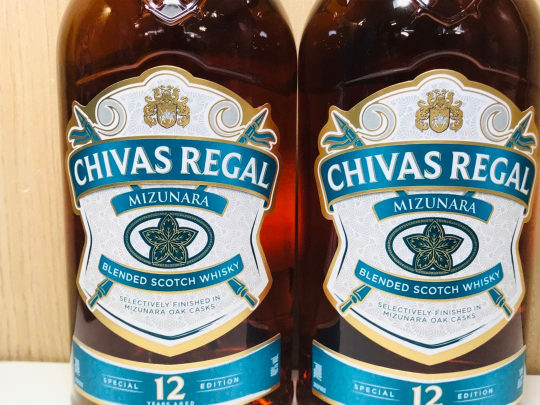 524［未開栓］CHIVAS REGAL 12年 ミズナラ ミニボトル50㎖付き