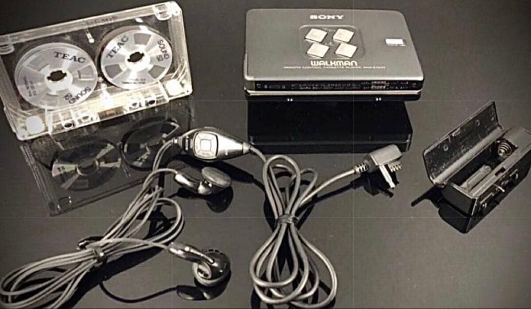 カセットウォークマン　SONY WM-EX633 茶「整備済み、完動超美品」