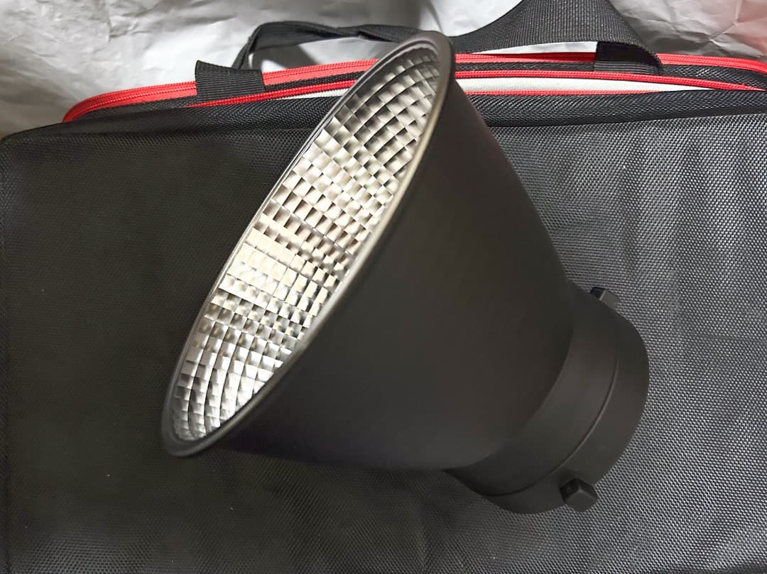 Aputure アプチャー 120d II 中古 リモコン欠品 ケース 照明機材