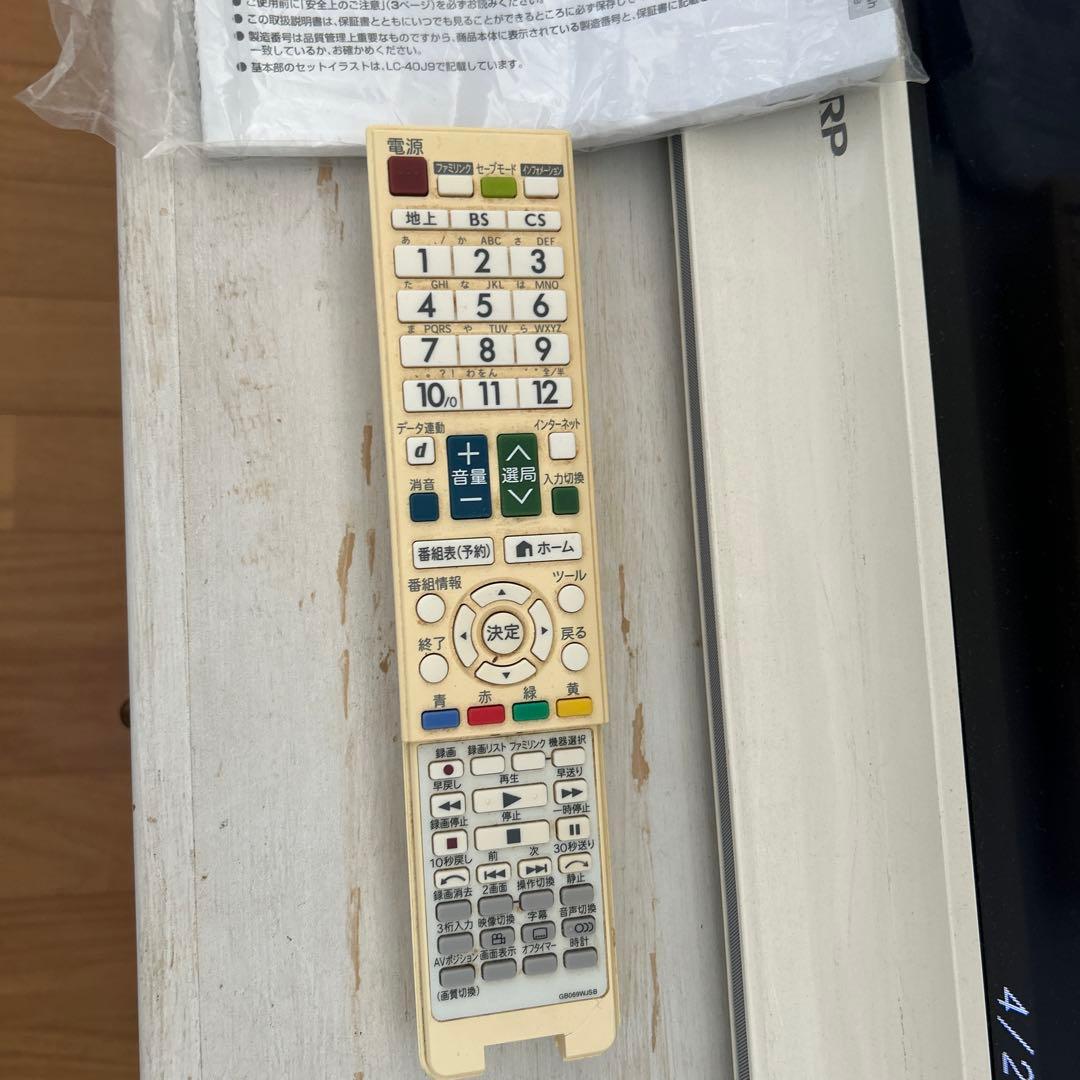 SHARP AQUOS LC-40J9 / LC-32J9 本体